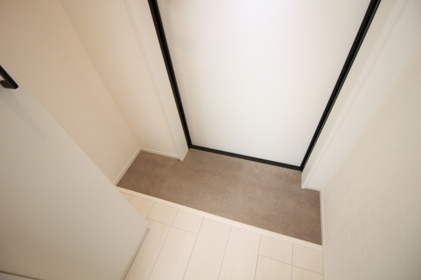 玄関 Warren juichiyaⅡ