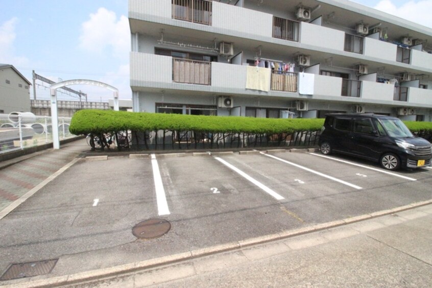 駐車場 プロビデンス日比野