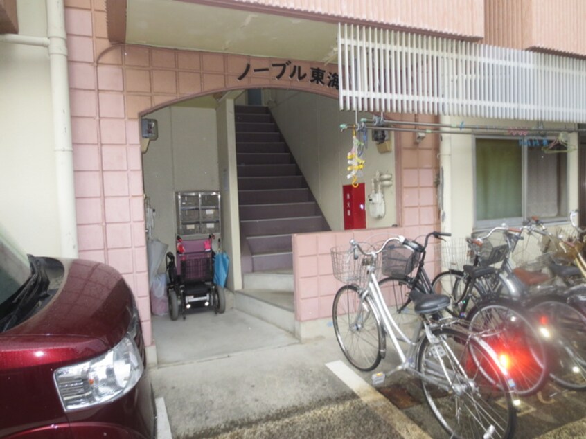 エントランス部分 ノーブル東海