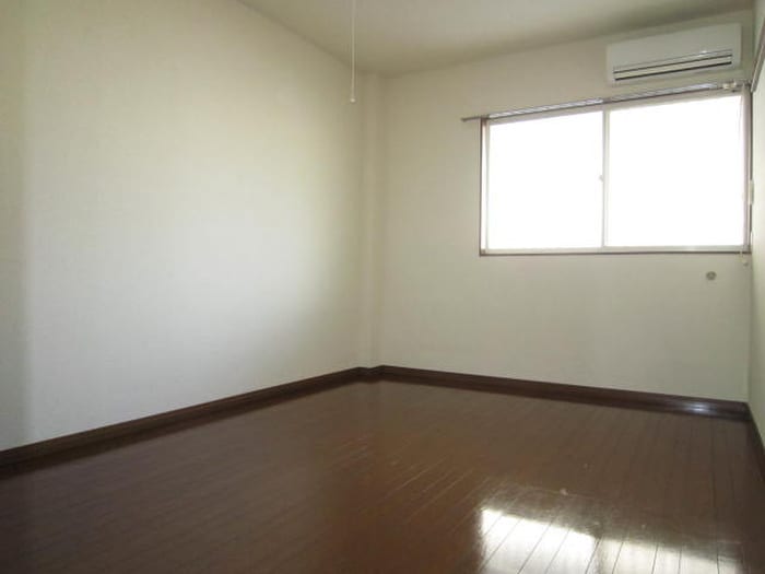 居室 サ－プラスＴＷＯ牟都志