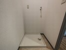 洗濯機置場 ﾗｲｵﾝｽﾞﾏﾝｼｮﾝ泉第2（902）