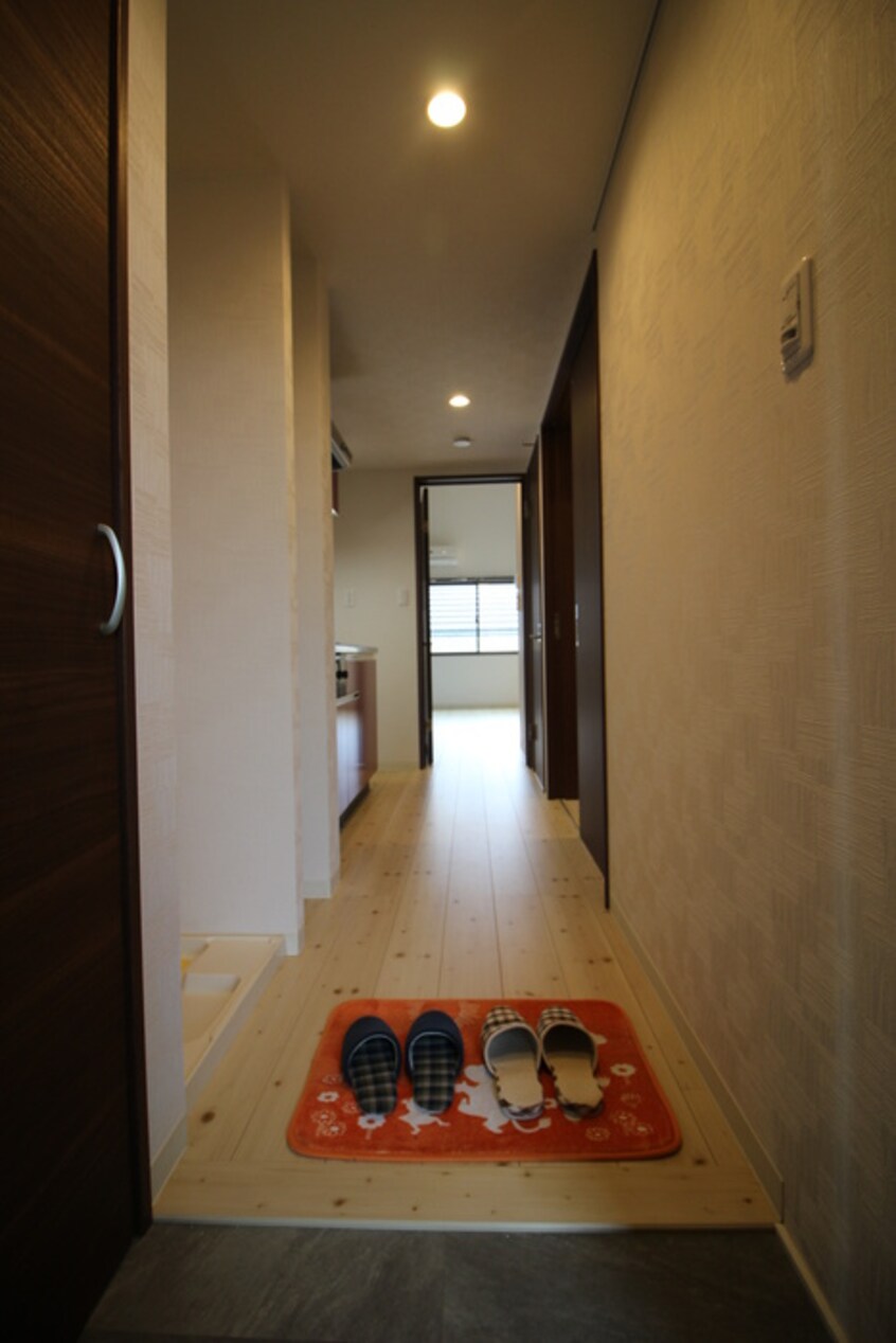 玄関 アルエット出川