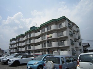 ロイヤルコテージ尾西