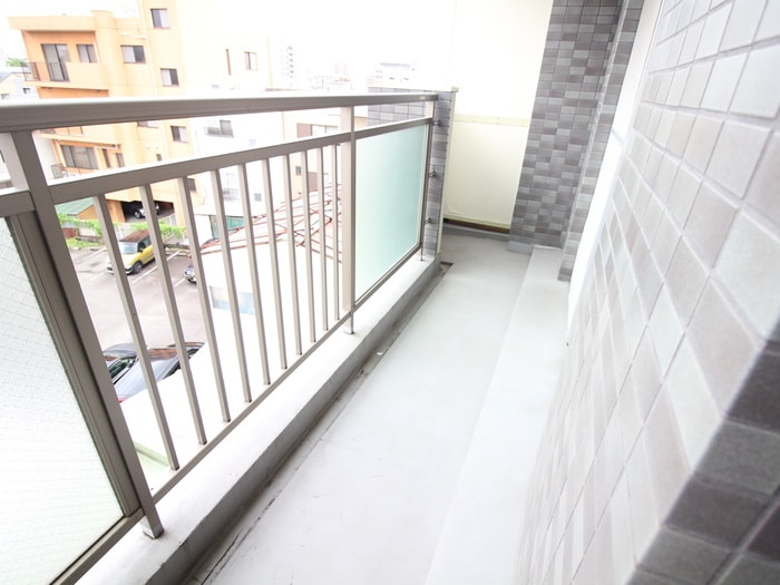 ベランダ・バルコニー 佐藤第一ビル