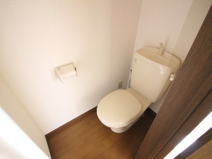 トイレ アンプル－ルブワ高松