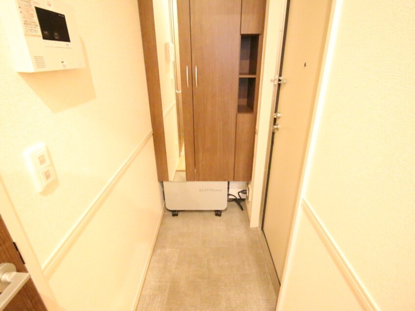 玄関 ニュイ　サン　ジョルジュ