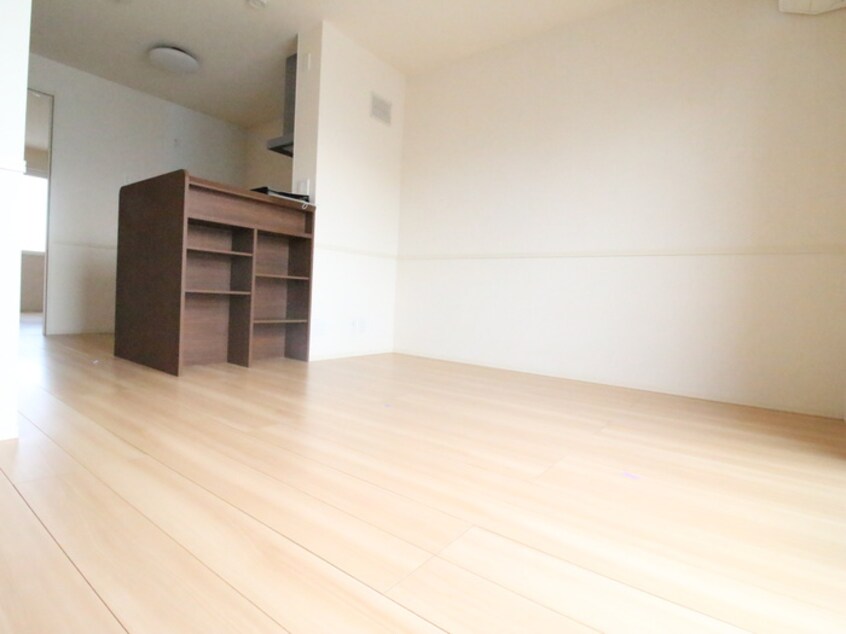 居室 ニュイ　サン　ジョルジュ