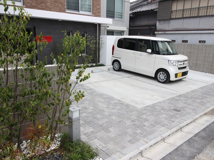 駐車場 quador 御器所BLANC