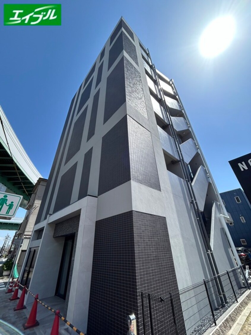 外観写真 VERITAS SHIRAKANE