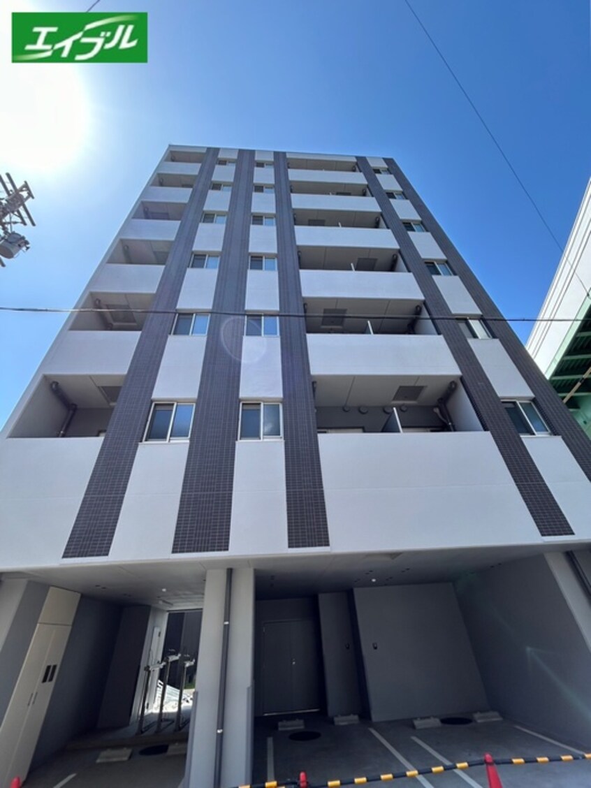 駐輪場 VERITAS SHIRAKANE