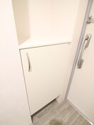 靴箱 VERITAS SHIRAKANE