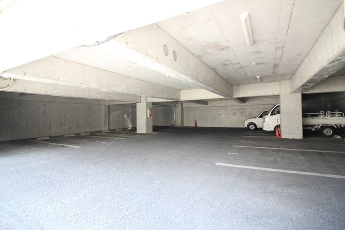 駐車場 シャト－mａrｕwａ