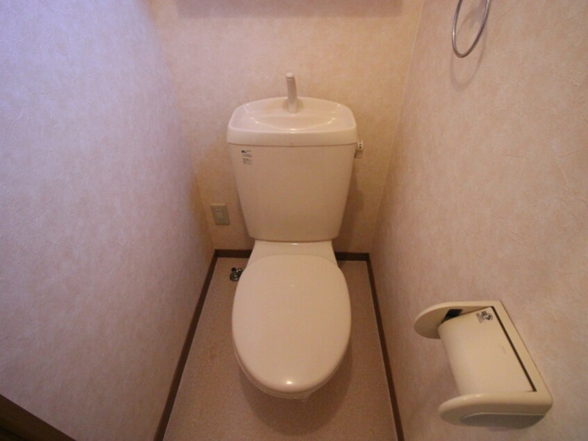 トイレ ファ－ニバルＯＧＩＨＡＲＡ