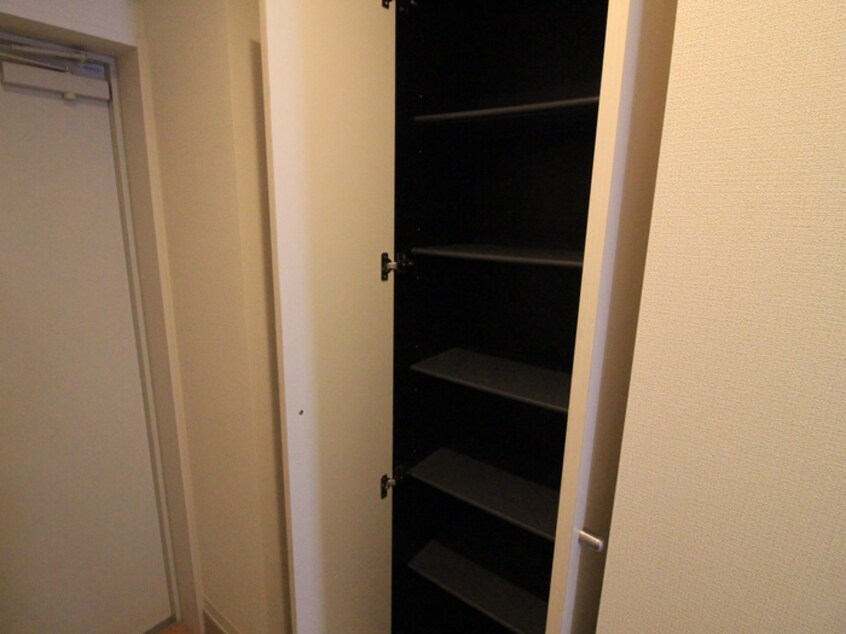 靴箱 The Residence Imaike