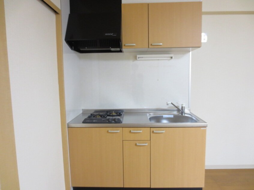 キッチン メタモルフォ－松西