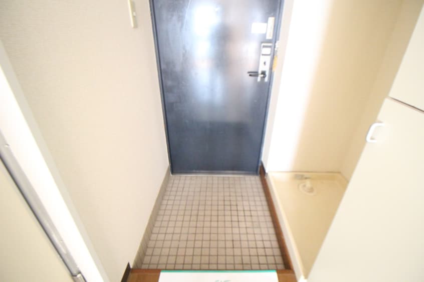 玄関 イーストヒルズ