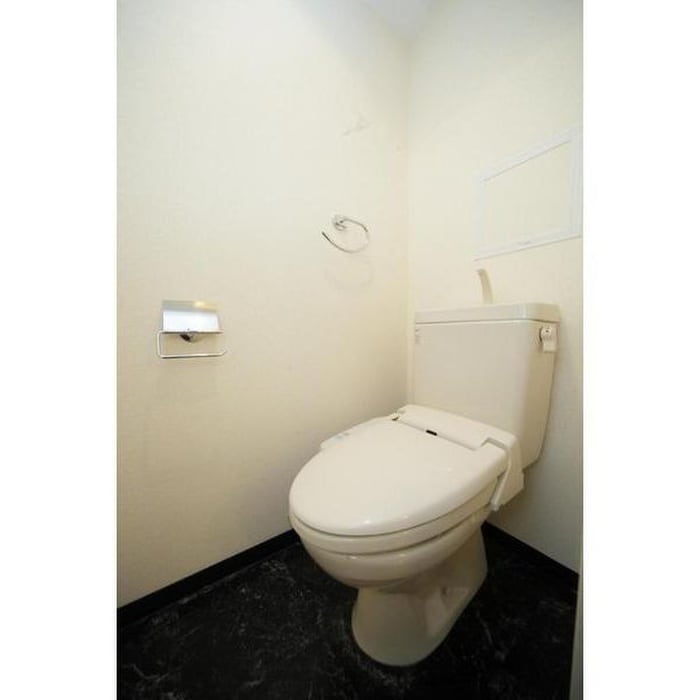 トイレ アプリーレ代官町