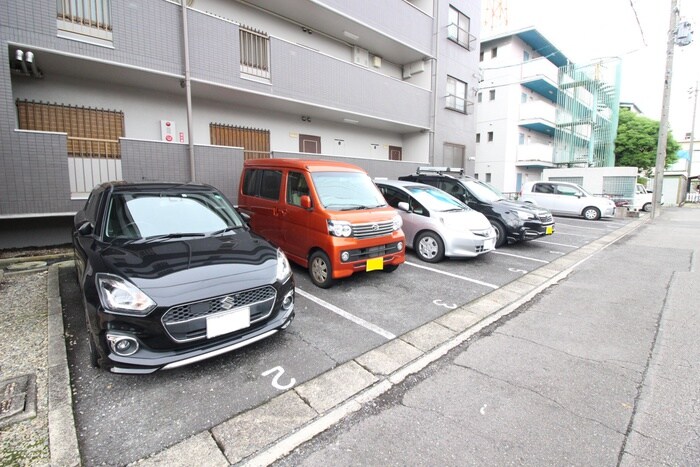 駐車場 ウィングヒルズ神田