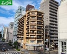 福信ビルの外観
