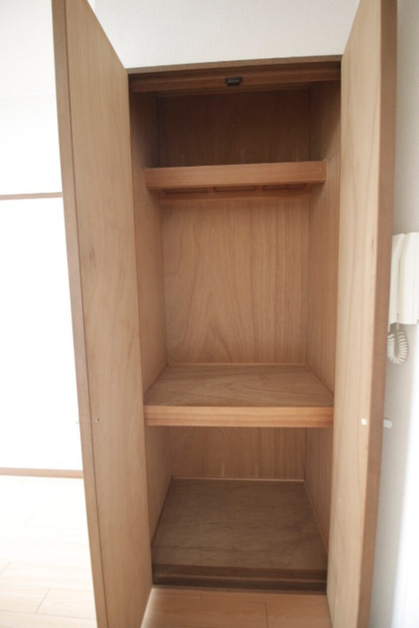 収納 ラヴィアン パレス