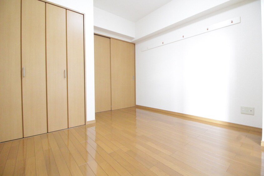 居室 ＧＡＵＤＩ　シンエイ