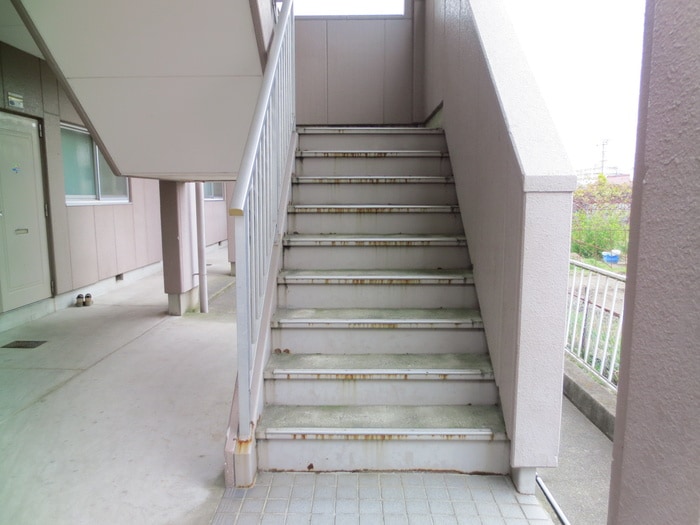 外観写真 エスポアロイヤル