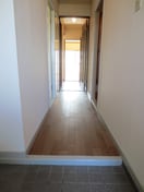 玄関 エスポアロイヤル