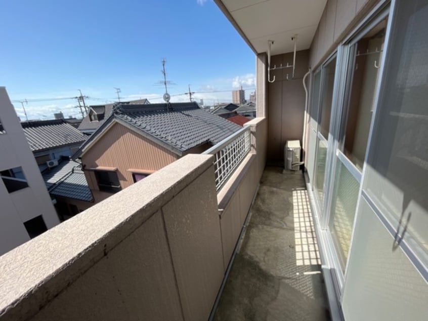 ベランダ・バルコニー エスポアロイヤル