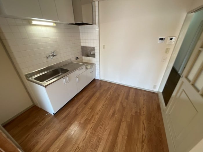 内観写真 エスポアロイヤル