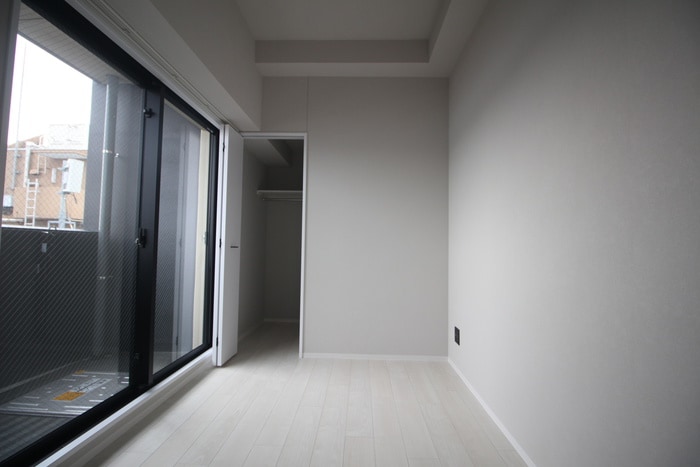 居室 Lives Residence Sako