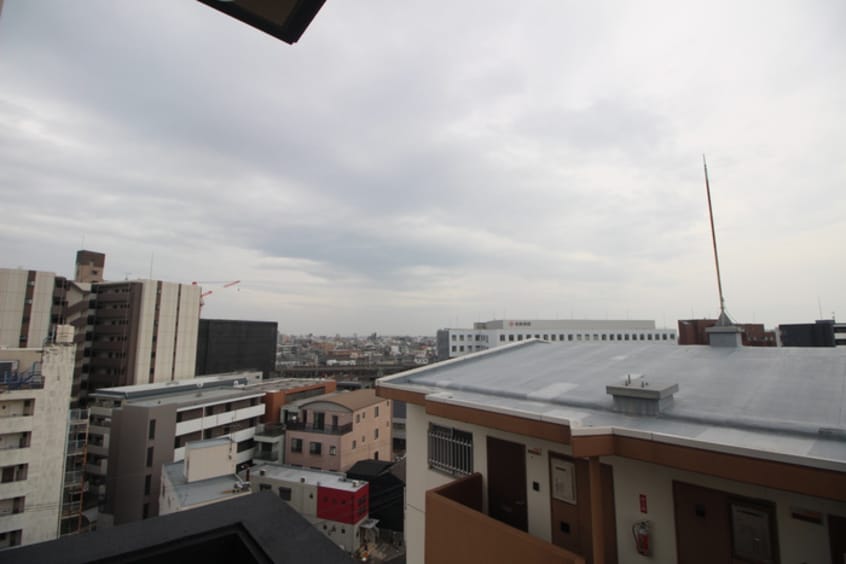 室内からの展望 Lives Residence Sako