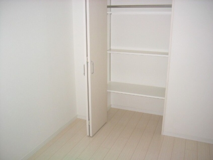 収納 グラン・アベニュ－栄