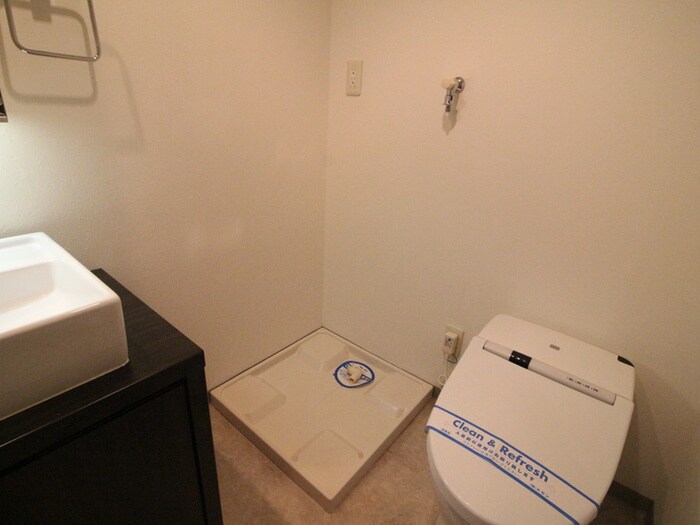 洗濯機置場 グラン・アベニュ－栄