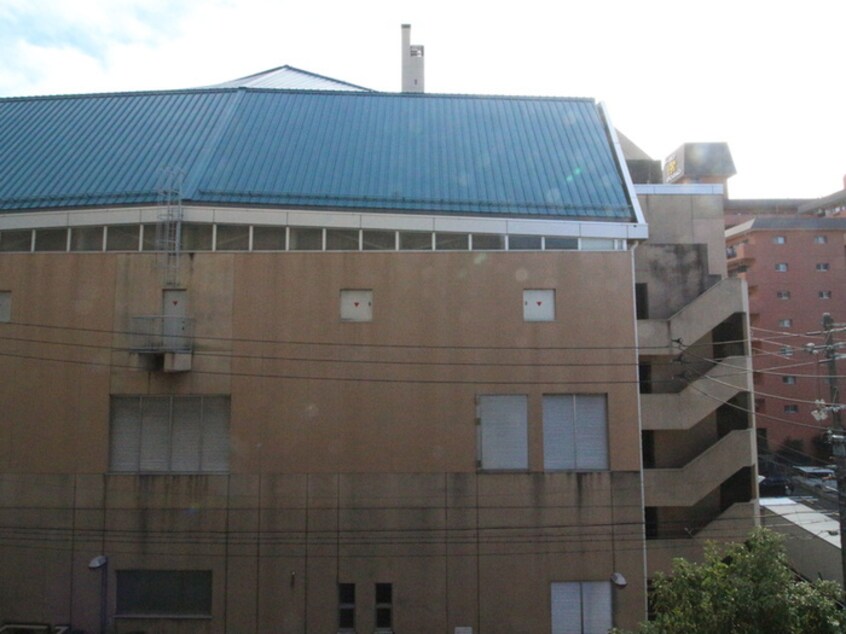 室内からの展望 グラン・アベニュ－栄