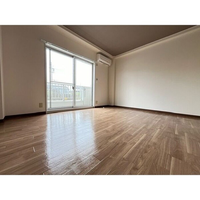 内観写真 フェリーチェ21