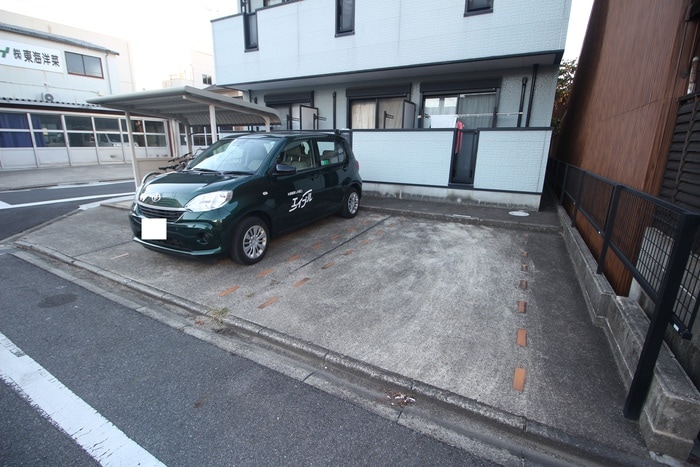 駐車場 サン香呑