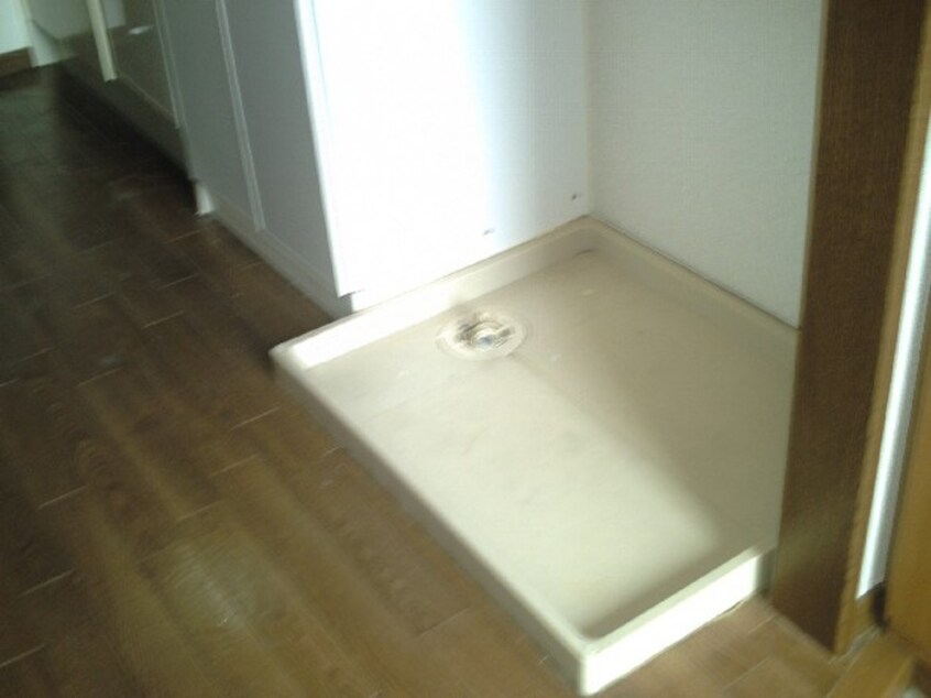 洗濯機置場 サン香呑