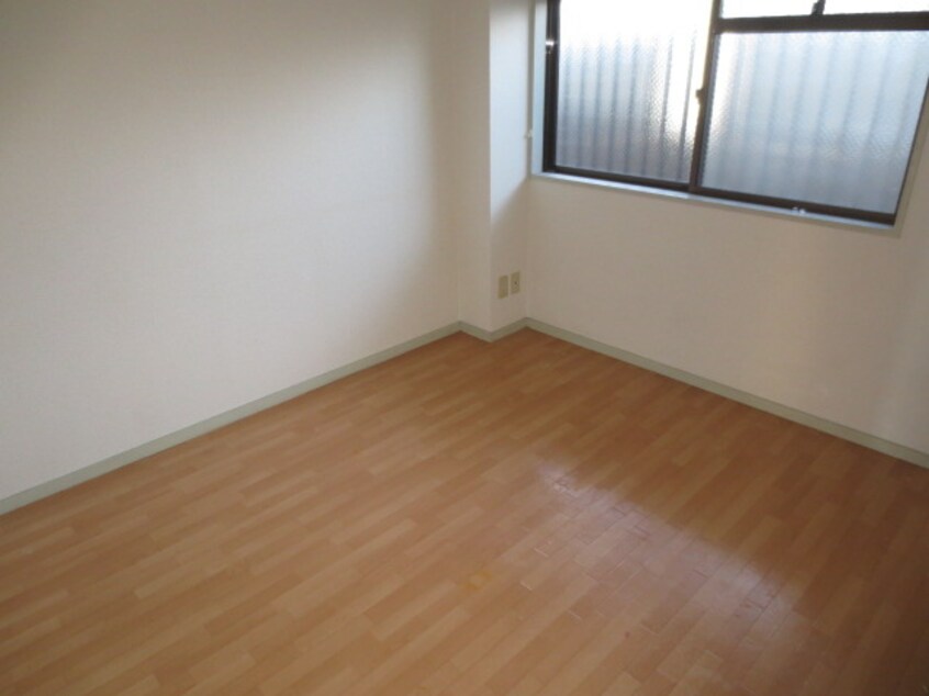 居室 セブンスズキ