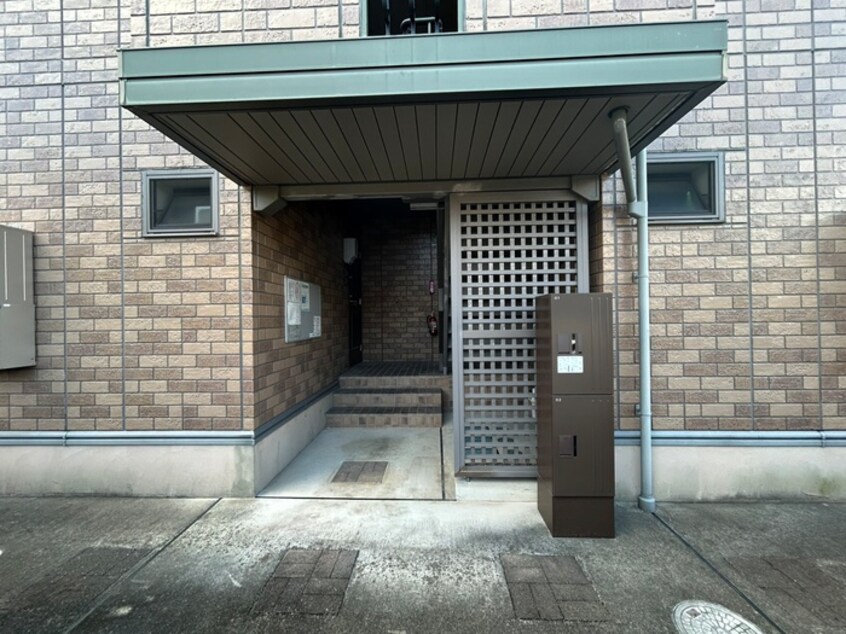 エントランス部分 グランシャリオ