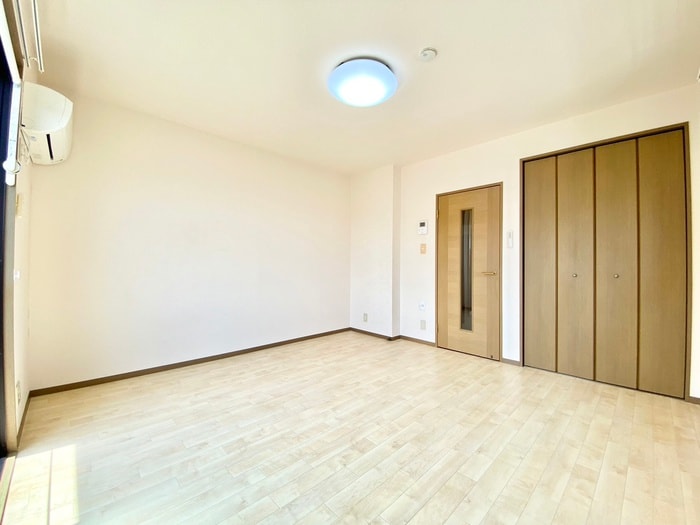 居室 エスブル－ム・アイ