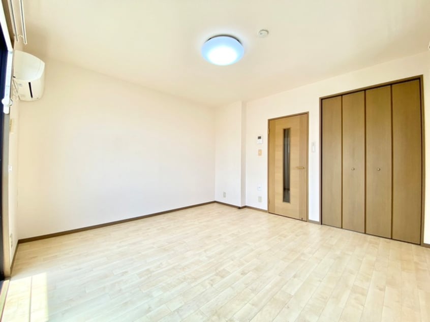 居室 エスブル－ム・アイ