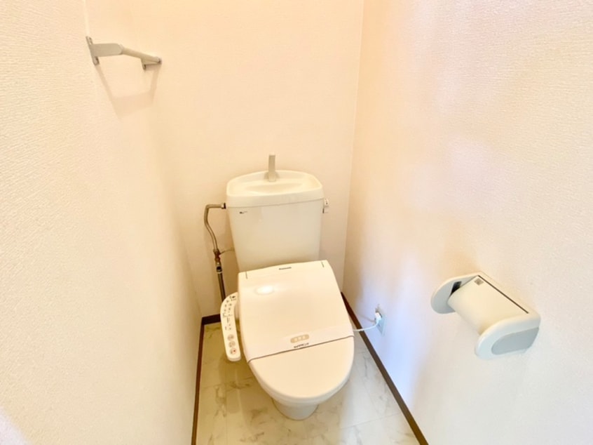 トイレ エスブル－ム・アイ