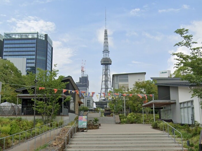 レイヤードヒサヤオオドオリパーク(公園)まで650m ﾌﾟﾚｻﾝｽ丸の内ﾘﾗﾃｨ(301)