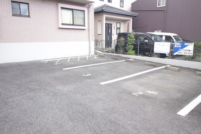 駐車場 グランデ三番町