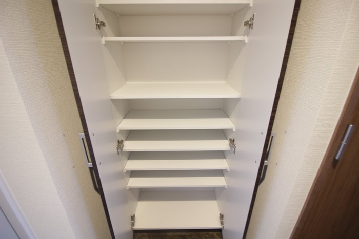 靴箱 プレミアム大須