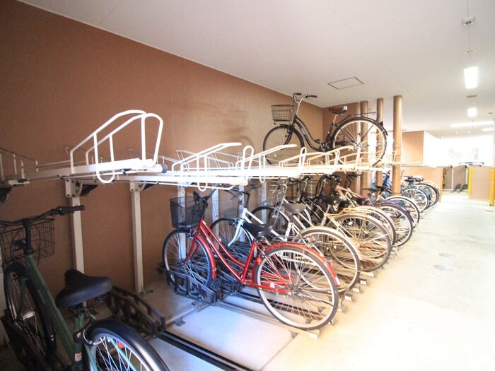 駐輪場 プレサンス新栄リミックス(908)