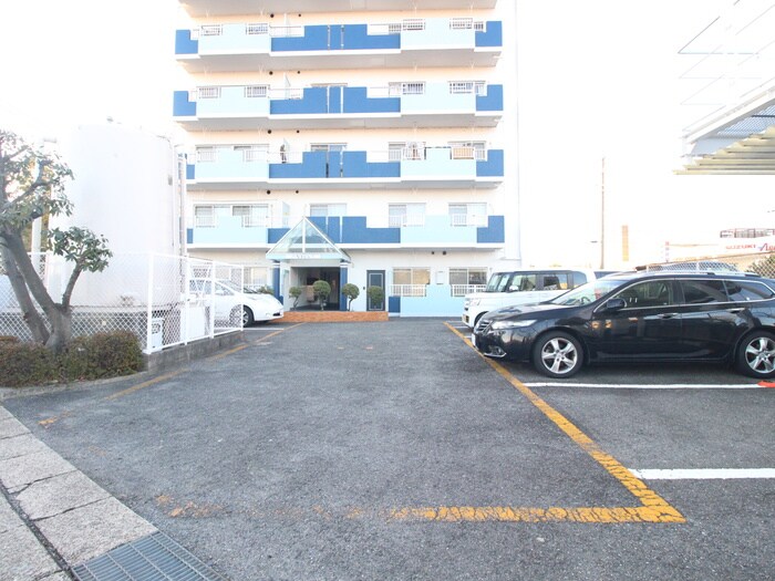 駐車場 ＮＴビル