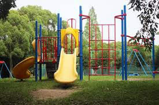 楠公園(公園)まで740m パストラルⅠ