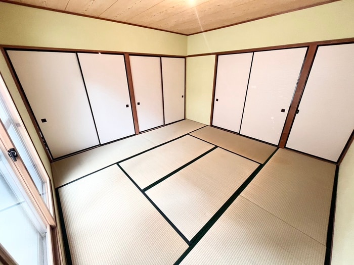 居室 泉3丁目戸建