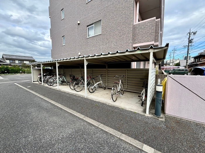 駐輪場 ワイズコート